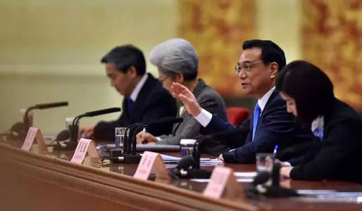 剛剛，李克強(qiáng)總理記者會現(xiàn)場傳來這些重磅消息！